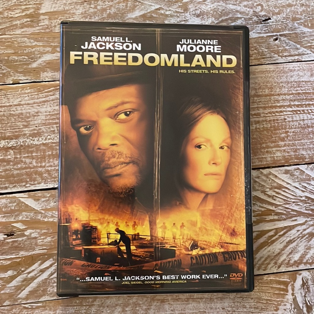 3/$15 u pick dvds📀or 1 for $9~ FREEDOMLAND